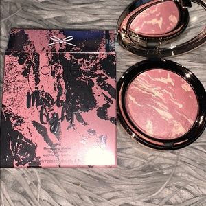 Ciate marbled light illuminating blush